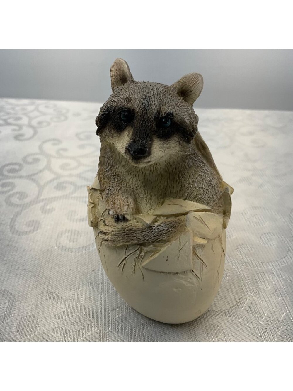 Raccoon In Egg Figurine Corletti Collectables 1997 Resin Healthy Planet Collecti